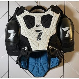 7IDP Youth Large / XL Flex Control Suit Vital MTB DISCONTINUED Upper Body Armour